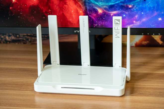 Emc易倍体育：WiFi7加持还有游戏加速锐捷雪豹BE50电竞路由器体验(图4)
