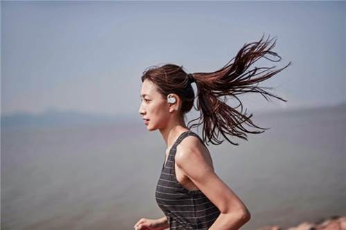 既开放又能保证通话私密？这款耳机有什么黑科技？(图3)