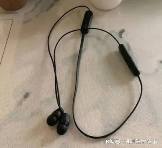 易倍体育网站：带线款续航时间长不易丢(图2)