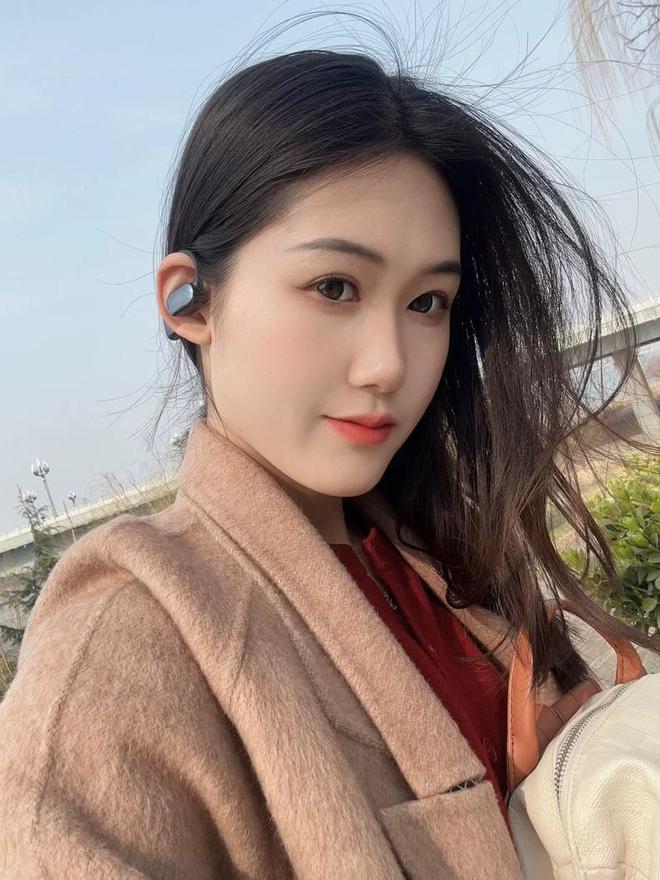 挂耳式蓝牙耳机新体验金运i39挂耳式蓝牙耳机长时间佩戴也舒适(图3)