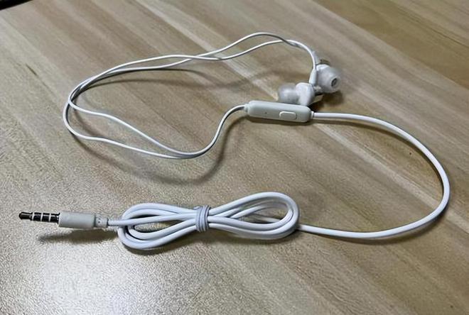 奇了怪！蓝牙耳机早已白菜价为什么还有人坚持用有线耳机？(图6)