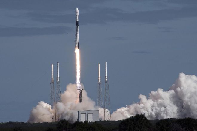 “星链”上舰！美国海军喜提Wifi自由背后潜藏太空军备计划(图7)