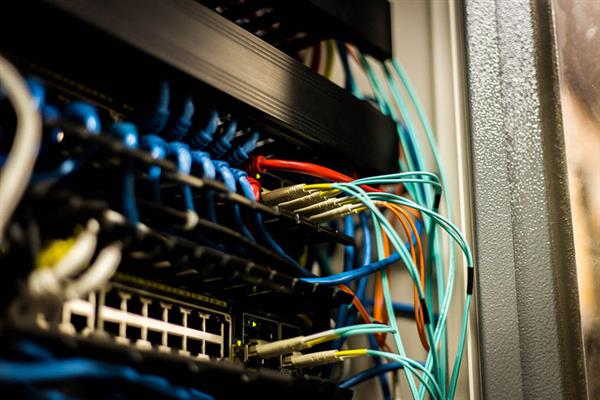 Wi-Fi7是什么概念？速度竟高达每秒30Gbits(图2)