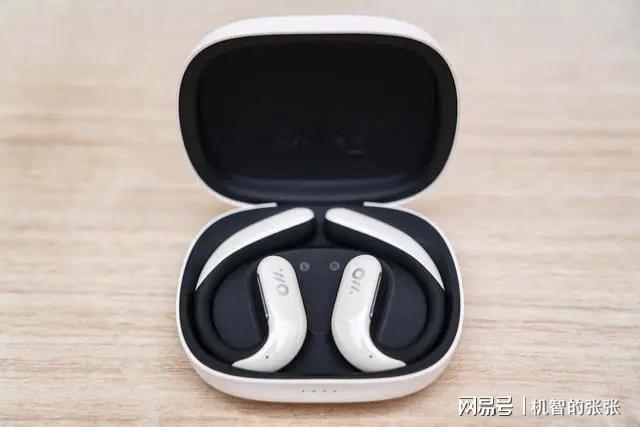 Emc易倍体育：气传导耳机是什么？气传导不入耳开放式蓝牙耳机推荐(图4)