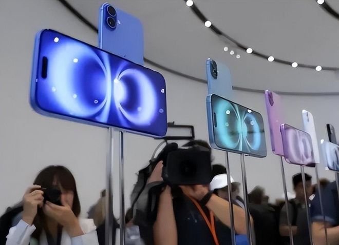 库克做梦都没有想到苹果iphone16销量大跌外媒：中国人不买了(图7)