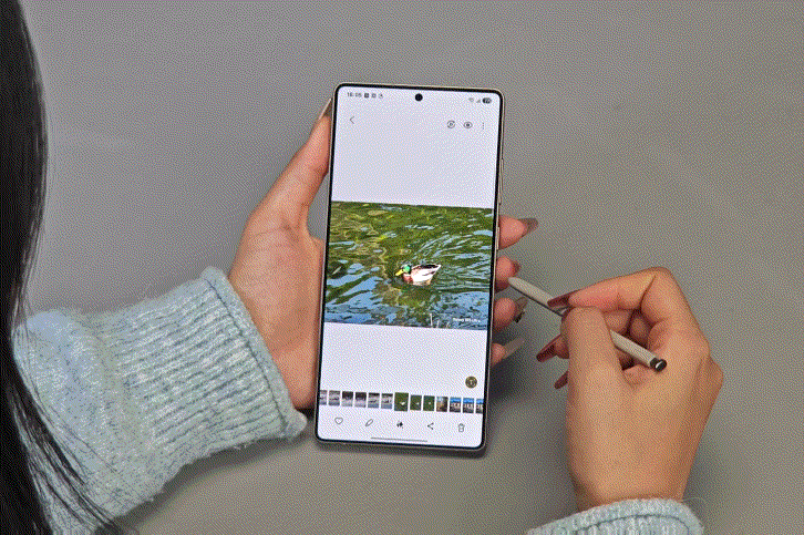 Emc易倍体育：三星GalaxyS25Ultra使用体验：AI功能更加丰富四摄影像稳定发挥(图17)