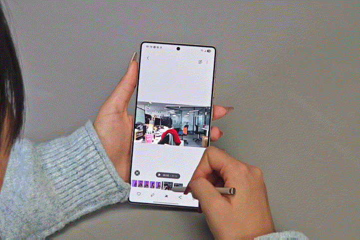 Emc易倍体育：三星GalaxyS25Ultra使用体验：AI功能更加丰富四摄影像稳定发挥(图22)
