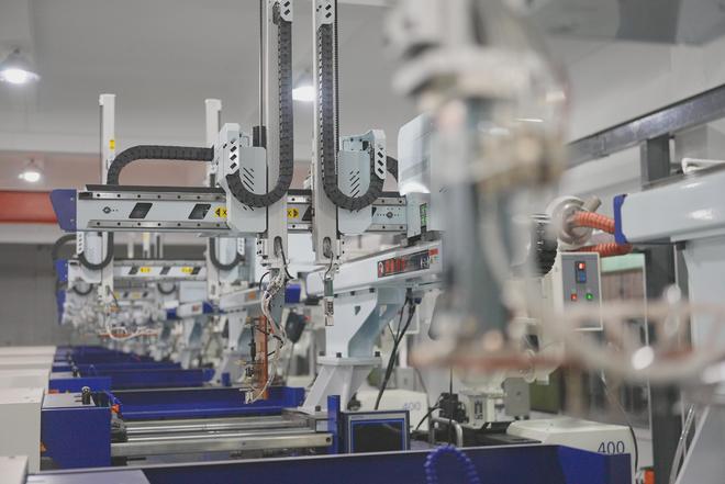 Emc易倍体育：在深圳做「AI耳机」这一年我看到的10个行业真相(图2)