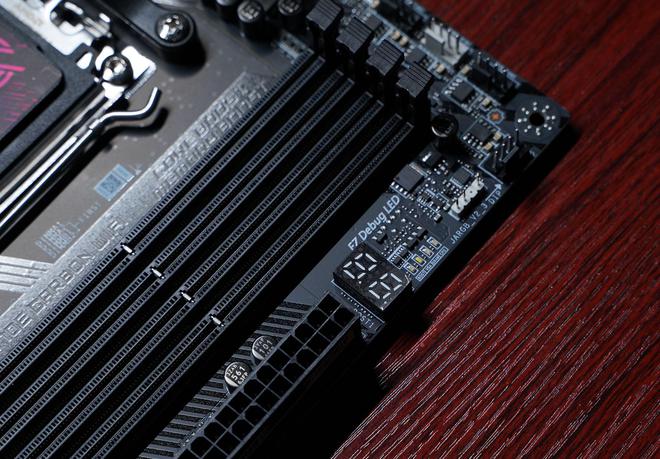 Emc易倍体育：打开主板这个新功能游戏性能免费提升10帧！(图7)