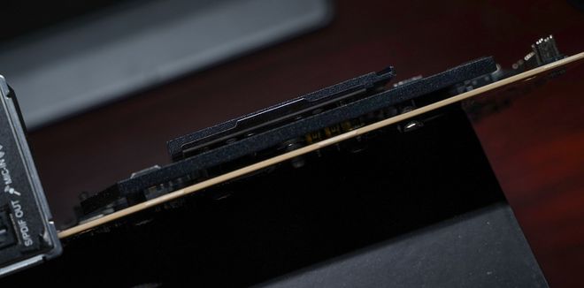 Emc易倍体育：打开主板这个新功能游戏性能免费提升10帧！(图10)
