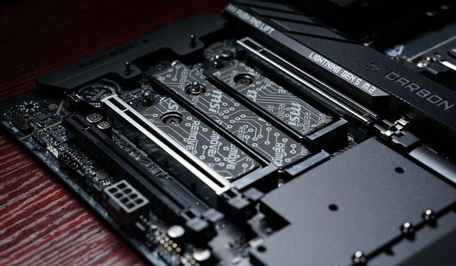 Emc易倍体育：打开主板这个新功能游戏性能免费提升10帧！(图11)