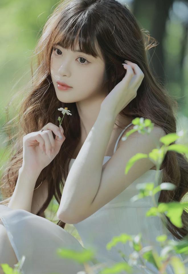 易倍体育网站：仙女脚脚踩在坤巴上-仙女脚脚踩在坤巴上安装版V(图1)