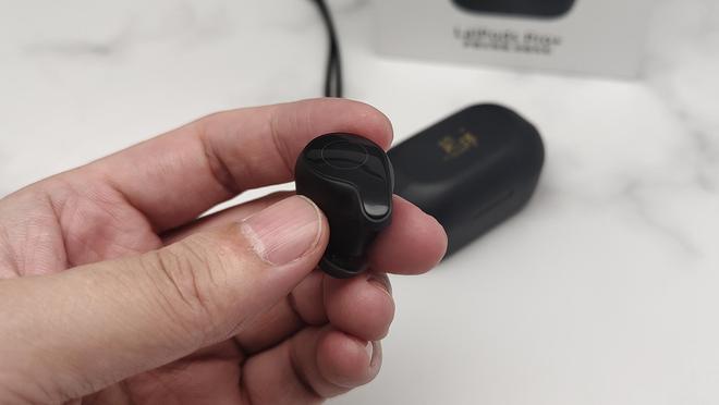Emc易倍体育：用户一致好评！2025年蓝牙耳机推荐：性价比之王让你爱不释手！(图4)