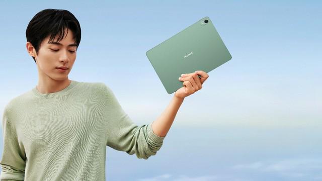华为MatePadAir：专为年轻职场群体打造的轻旗舰平板。(图2)