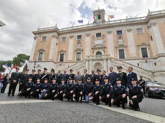 中国游客在意大利被洗劫新进展意大利警方是保护伞内幕不简单(图19)