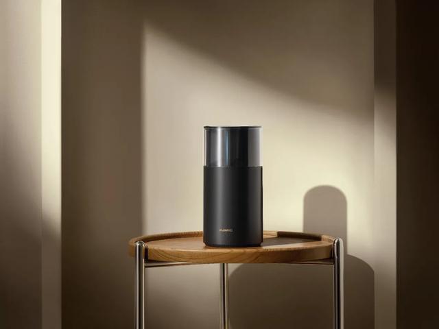 易倍体育网站:首次搭载灵犀天线Pro图赏(图2)