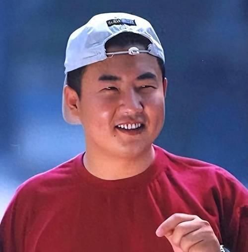表面是演员实际是“国际反恐专家”！这位著名老戏骨隐藏好深(图4)