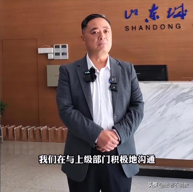 易倍体育网站：烟台小伙为救同学缺席考试同学心脏骤停30分钟最终成功救回！(图14)