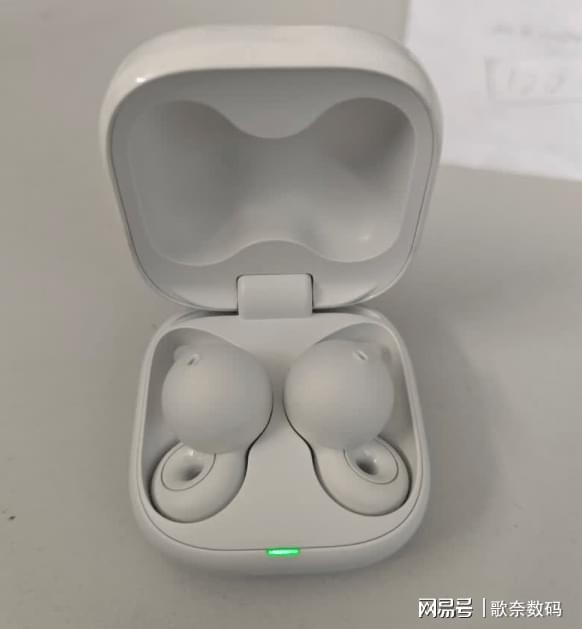 易倍体育网站：性价比高且颜值高的蓝牙开放式耳机你见过吗？(图5)