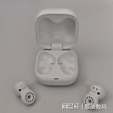 易倍体育网站：性价比高且颜值高的蓝牙开放式耳机你见过吗？(图4)