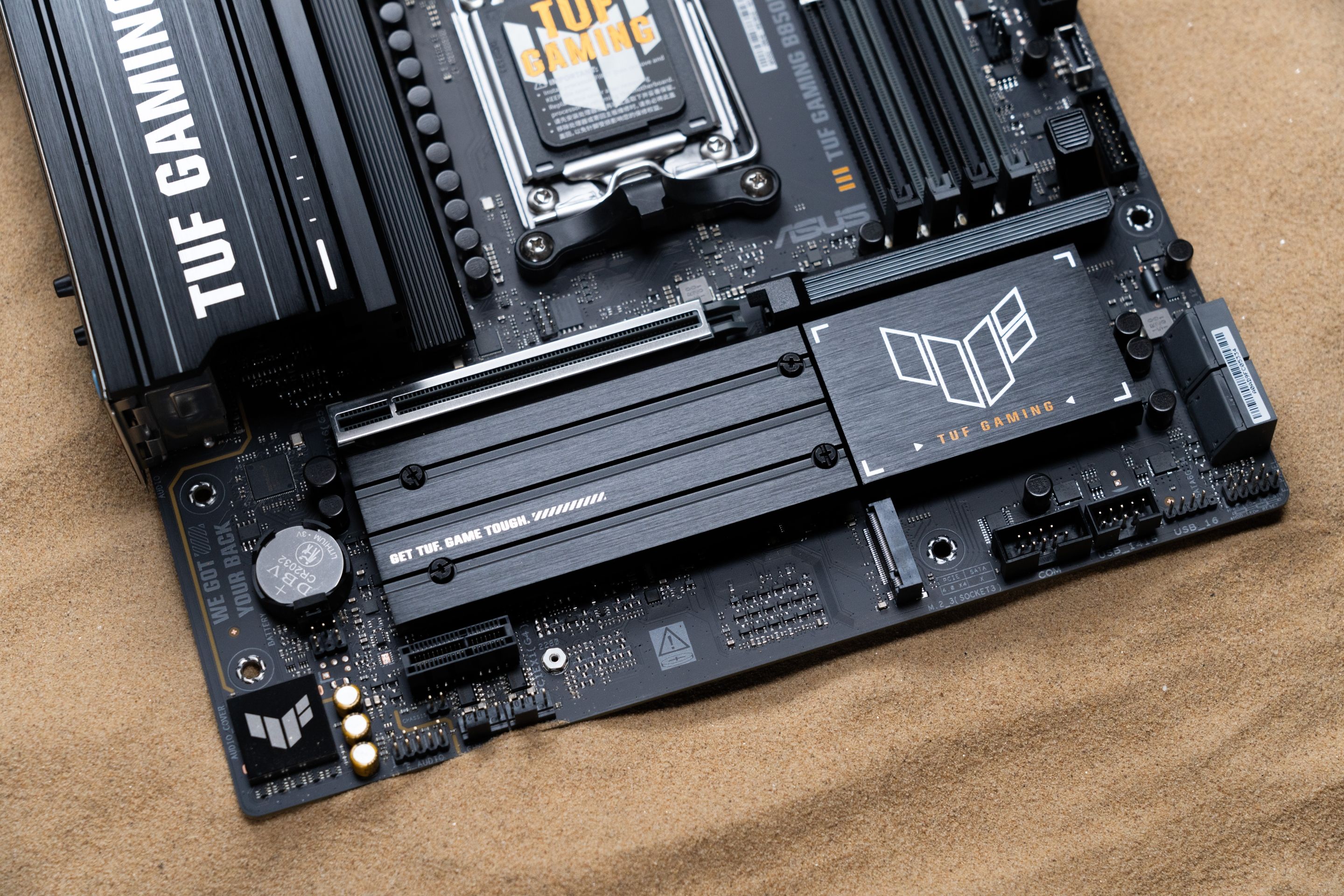 Emc易倍体育:战力升登场胜华硕B850重炮手二代主板开售(图4)