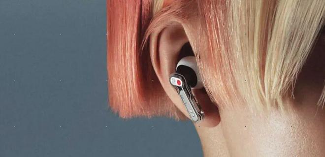 NothingEar3无线耳机发布：充电盒上有麦克风(图6)