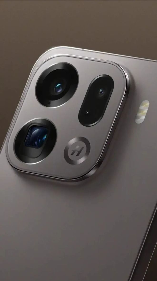 OPPOFindX9通讯能力升级全系大电池加持