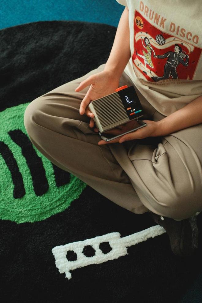 易倍体育网站：N200桌面蓝牙音箱——赛塔林以「趣味美学」重新定义桌面之声(图5)