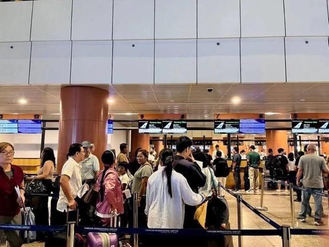 上缅甸飞往仰光、曼德勒的票价上涨；仰光家用WiFi网络中断问