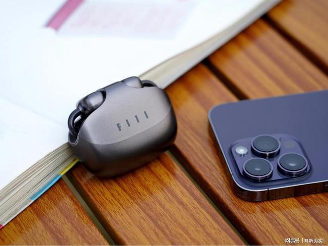 开放式耳机怎么选最舒服?佩戴舒适的耳夹式蓝牙耳机推荐(图4)