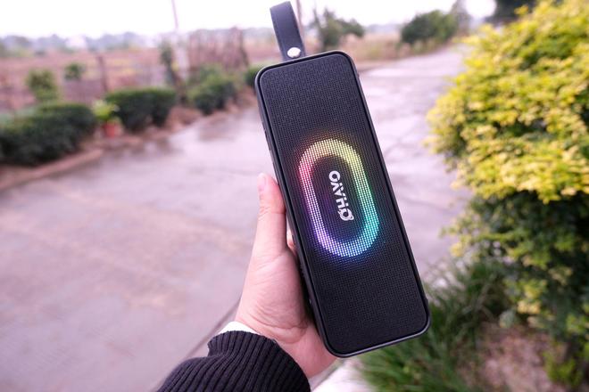 雷登S11蓝牙音箱:声光随行户外桌搭皆宜的千元级音质小钢炮!(图7)