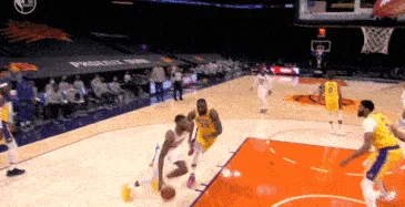 Emc易倍体育：流言板]忘不了！公牛官推晒爵士主场WiFi名：乔丹推人了(图11)