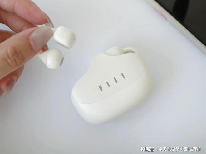 耳夹式耳机怎么选？耳夹式蓝牙耳机推荐！(图3)