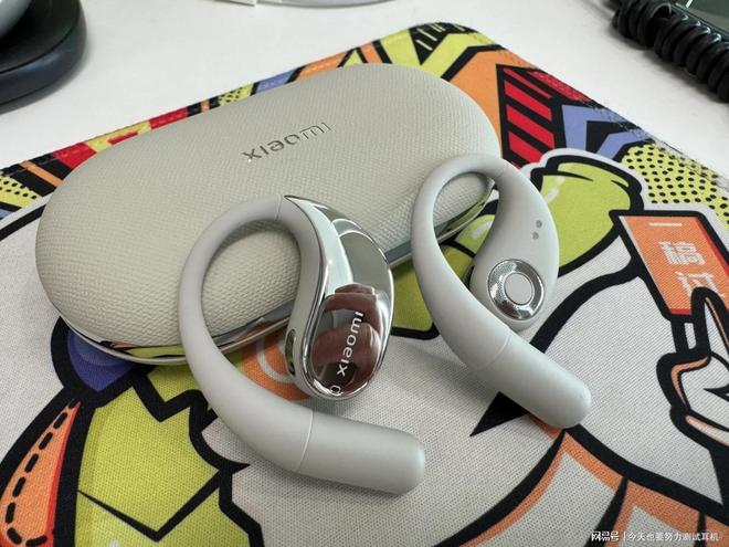 易倍体育网站：耳挂式耳机怎么选？蓝牙耳机推荐排行榜TOP10！(图6)