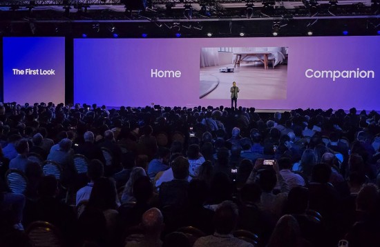 易倍体育网站:三星在CES2026“TheFirstLook”活动中发布“AI生活伴侣”愿景(图5)