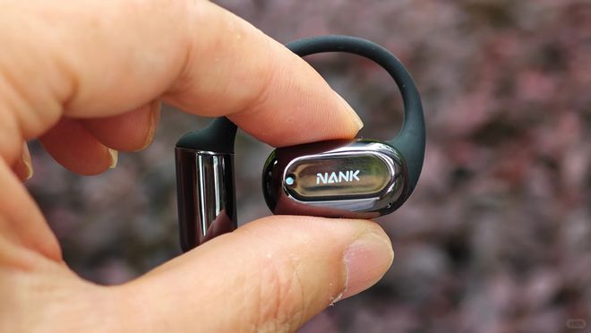 Emc易倍体育:蓝牙耳机哪家的音质最好?盘点2026年蓝牙耳机音质排行榜前十名(图8)