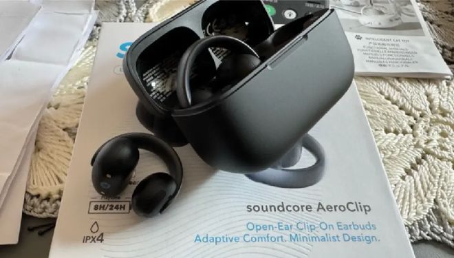 Emc易倍体育:蓝牙耳机哪家的音质最好?盘点2026年蓝牙耳机音质排行榜前十名(图19)