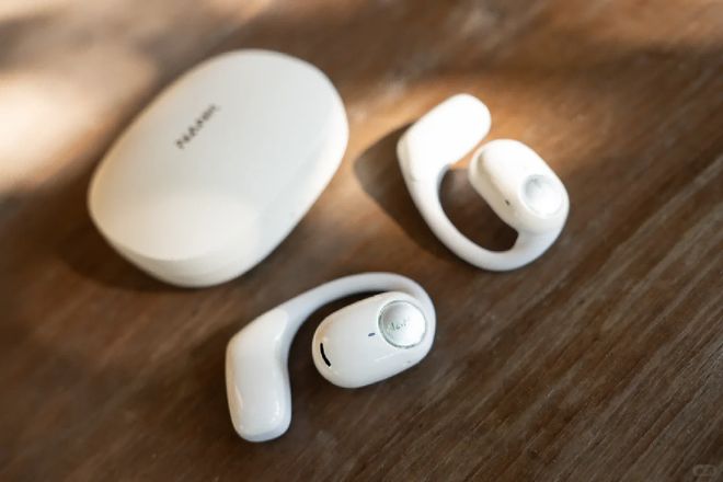 Emc易倍体育:蓝牙耳机哪家的音质最好?盘点2026年蓝牙耳机音质排行榜前十名(图13)