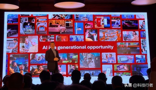 让AI的能力下沉:高通在MWC展示从「手腕」到「卫星」的版图(图2)