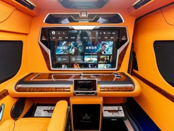 易倍体育网站：丰田海狮6座一室一厅配置齐全北京4S店报价(41~85万)有优惠(图6)