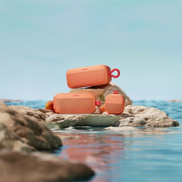 Emc易倍体育：BoseSoundLink蓝牙扬声器系列推出落日暖桃新色(图1)